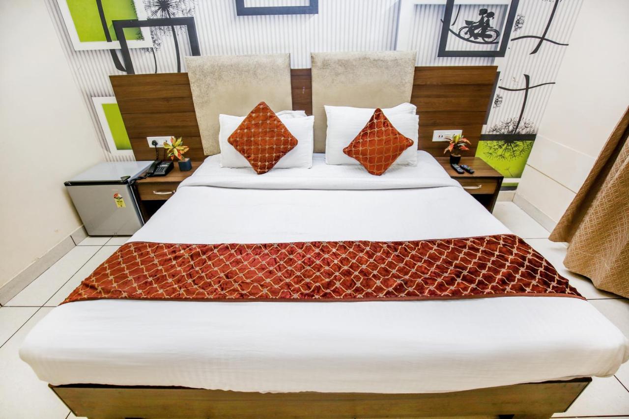 Hotel Karan Residency - 5 Min Walk From Golden Temple アムリトサル エクステリア 写真