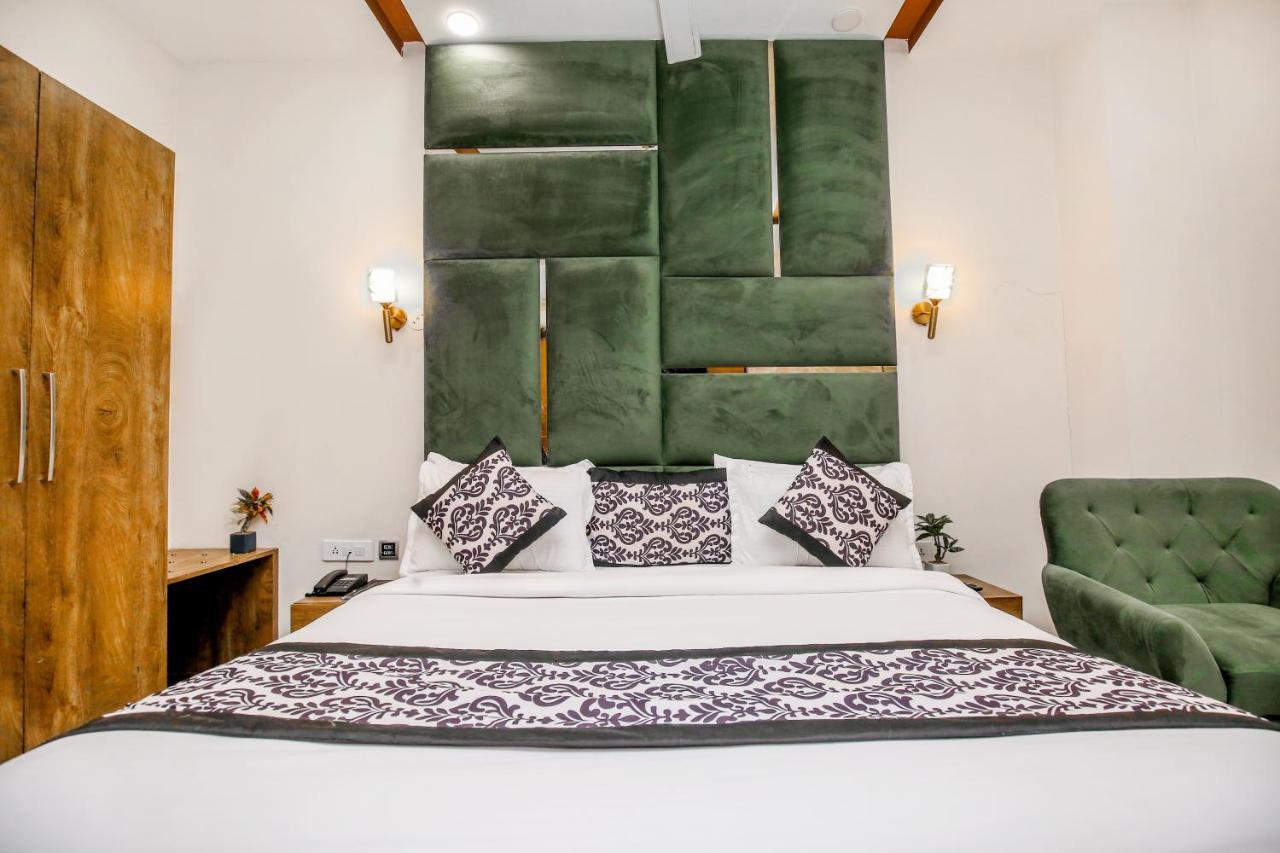 Hotel Karan Residency - 5 Min Walk From Golden Temple アムリトサル エクステリア 写真