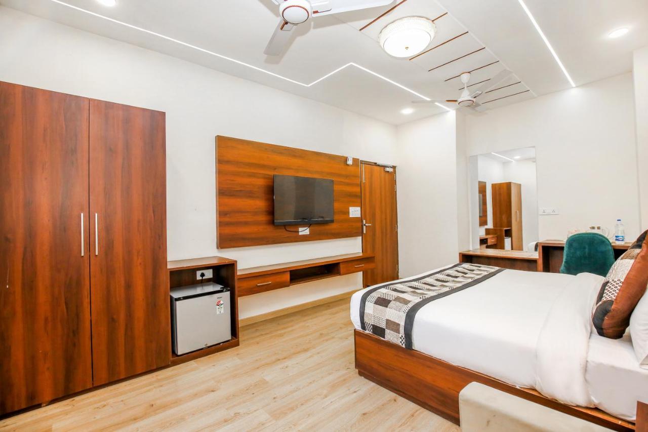 Hotel Karan Residency - 5 Min Walk From Golden Temple アムリトサル エクステリア 写真